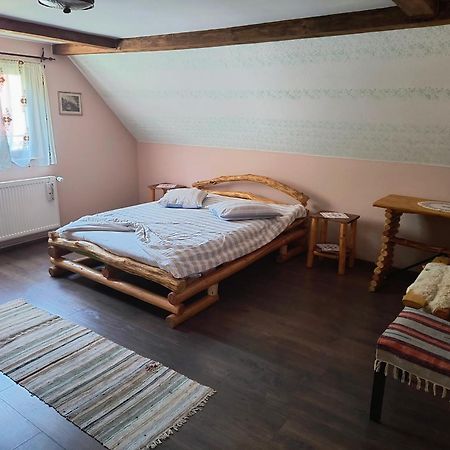 Casa De Vacanta Vidrighin Rau Sadului Exteriér fotografie